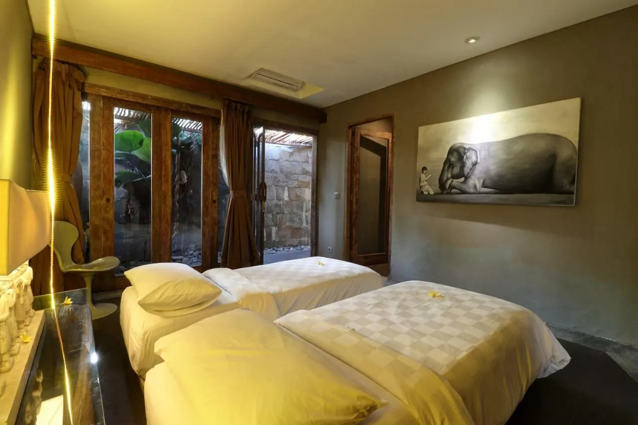 Villa Sham Seminyak   Seminyak (Bali)