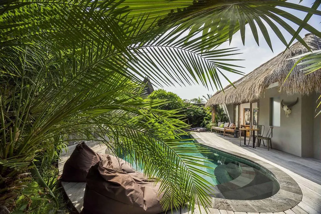 Villa Sham Seminyak  Seminyak (Bali)